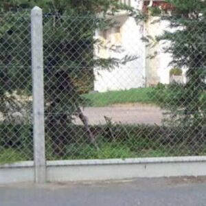 Poteaux Béton ILLIGIS pour Grillage avec soubassement
